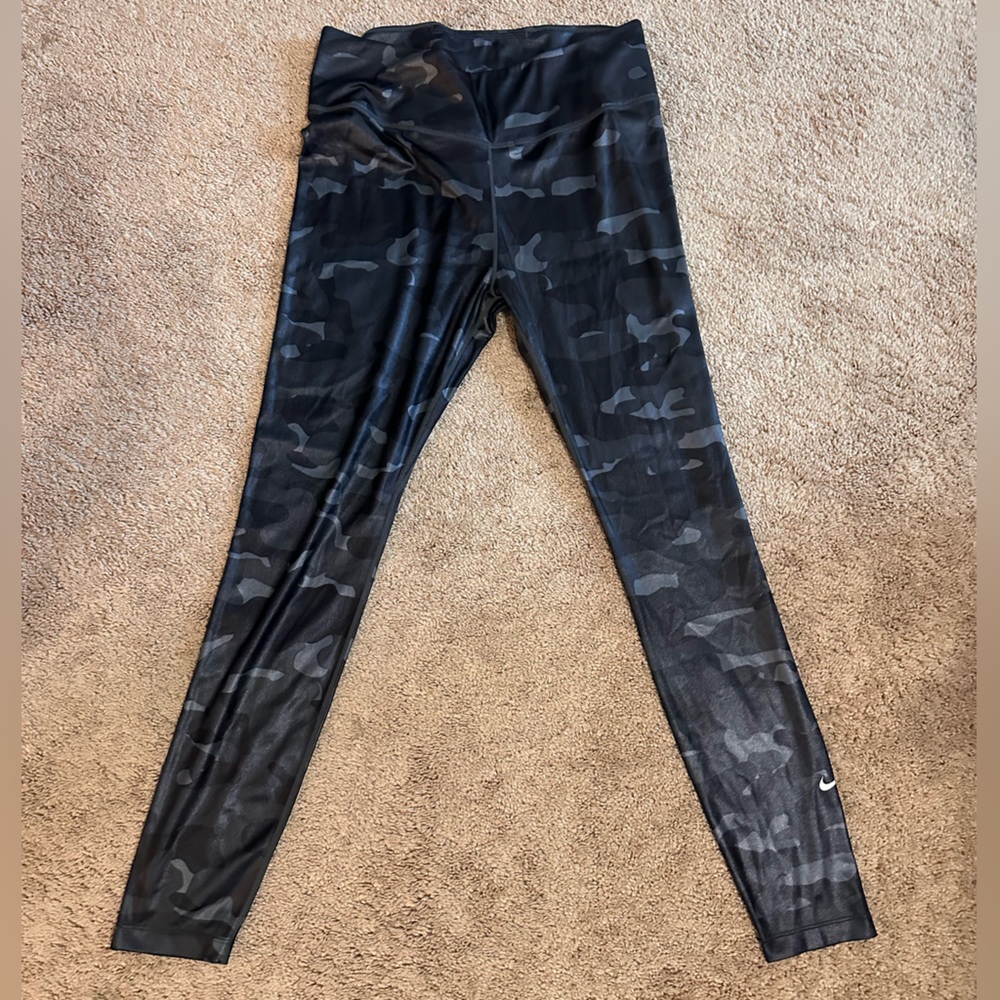 Nike Dri-FIT Camoflauge Black and Gray Dri-Fit Leggings